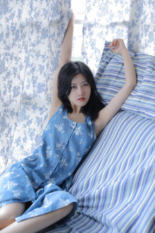 丰满白嫩少妇肉肉大HD